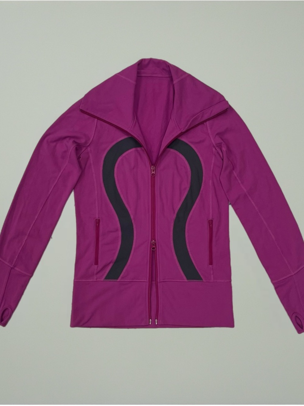 🚴🏼♀️ Lululemon In Stride Jacket~Women’s Sz 4~Fuchsia w/ Large Black Logo - Picture 2 of 12